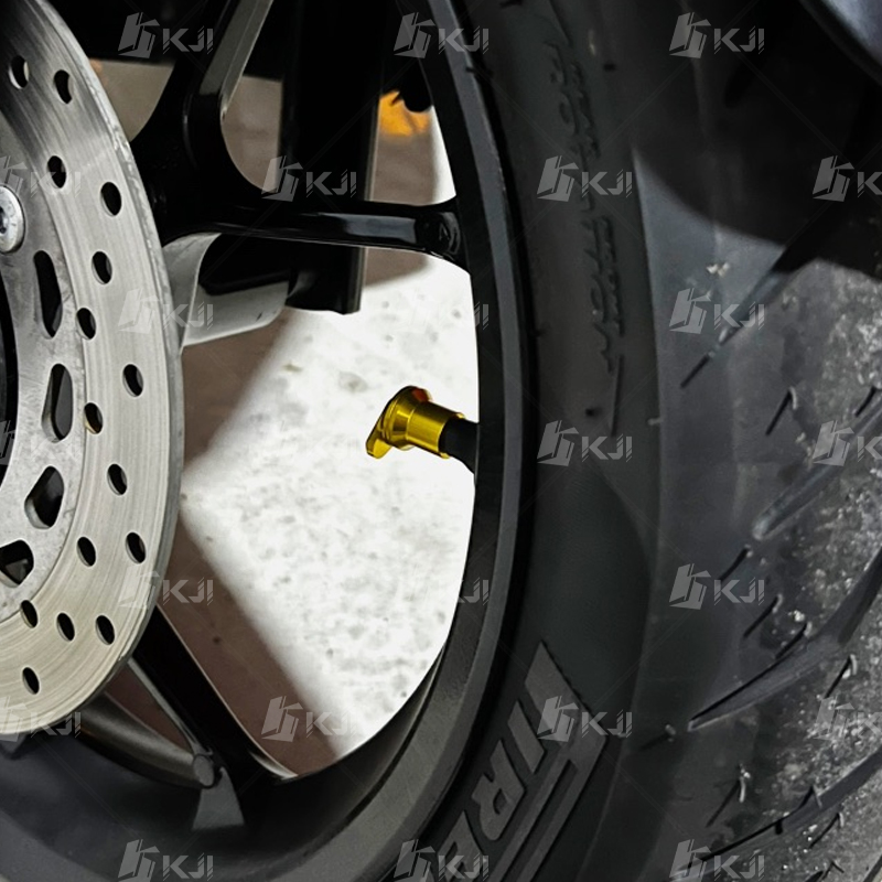 Yamaha XMAX/NMAX/NVX/AEROX 300 - Nmax Tech Max Accessories 리뷰 및 가격