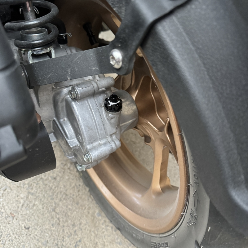 Chekis는 Yamaha Nmax Turbo/Tech - Tech Gear Accessories 리뷰 및 가격